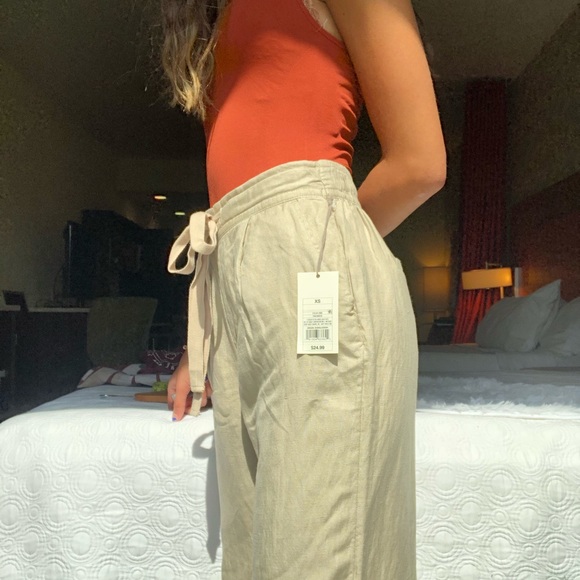 🔴SOLD🔴A New Day Tan Wide Leg Pull-On Pants - Picture 4 of 15